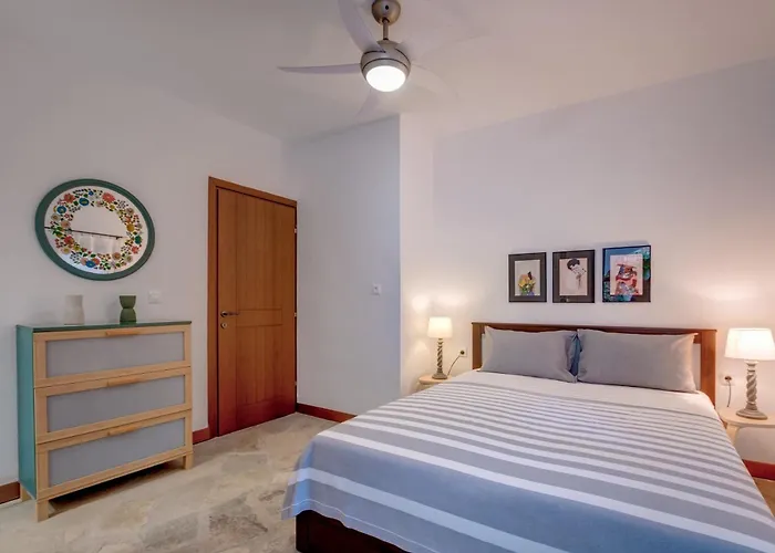Villavie Villa *